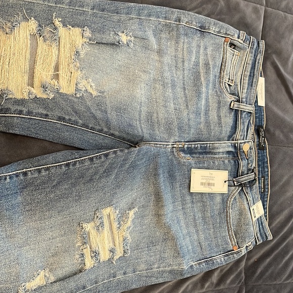 Judy blue straight fit mid rise - Picture 2 of 4